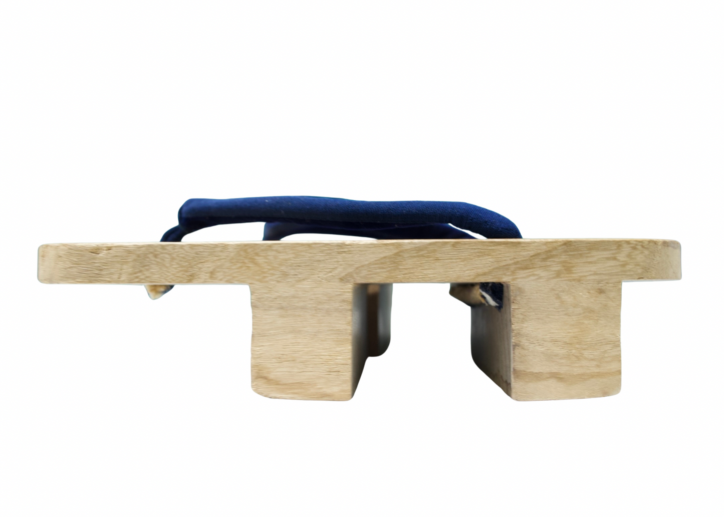 Traditional Japanese Wooden Geta Sandals for Men