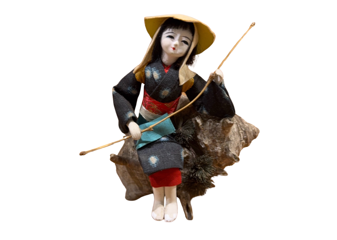 Vintage Handmade Japanese Fisherwoman Figurine on Shell – Ceramic Collectible